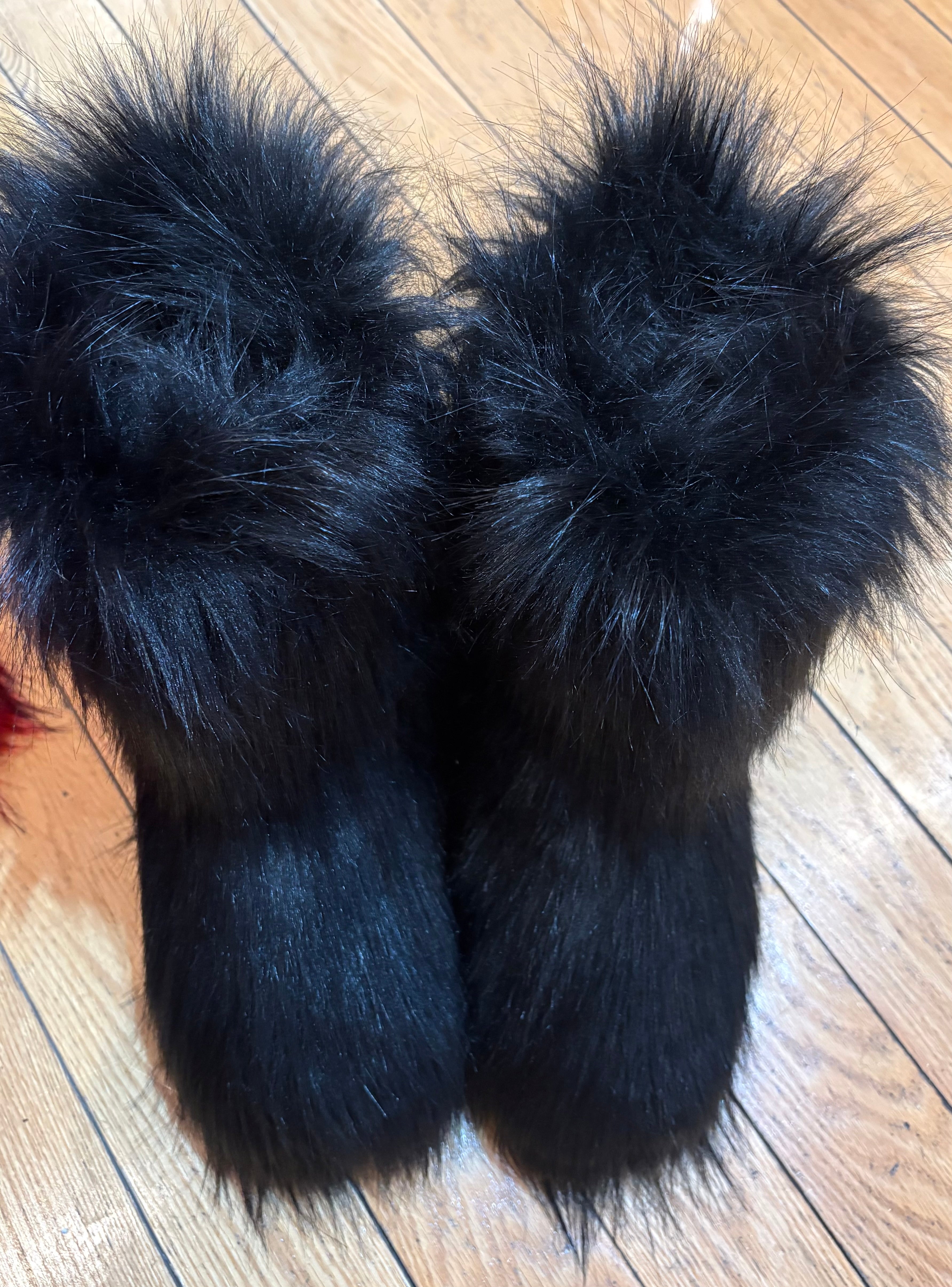 Black Faux Fur Ankle Boots - Cozy & Chic
